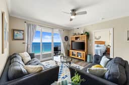 Panoramic Gulf front Condo w/ Pool - Emerald Skies - Image 4