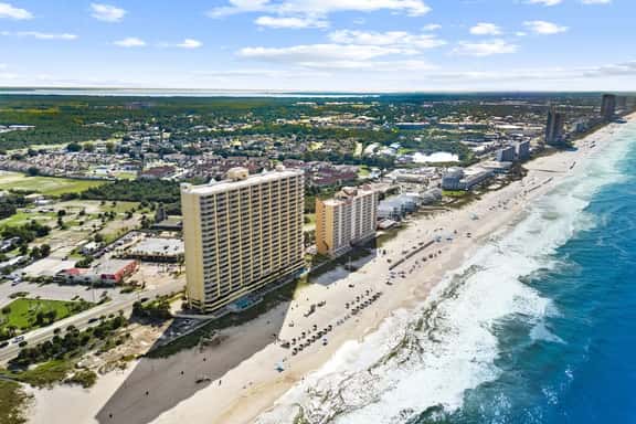 Emerald Isle Gulf front w/ Pool - Image 1